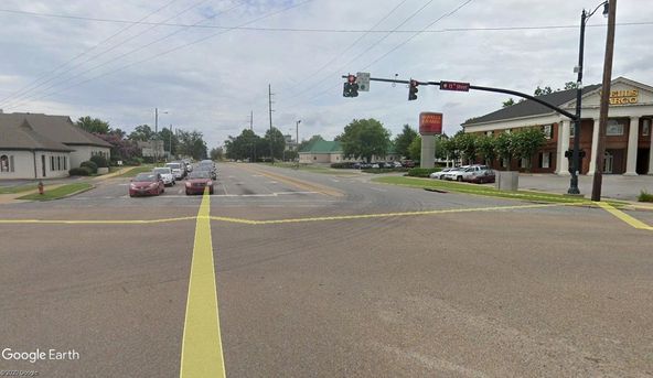 RARE CORNER LOT FOR SALE- Downtown Tuscaloosa: 1401 Greensboro Ave, Tuscaloosa, AL 35401